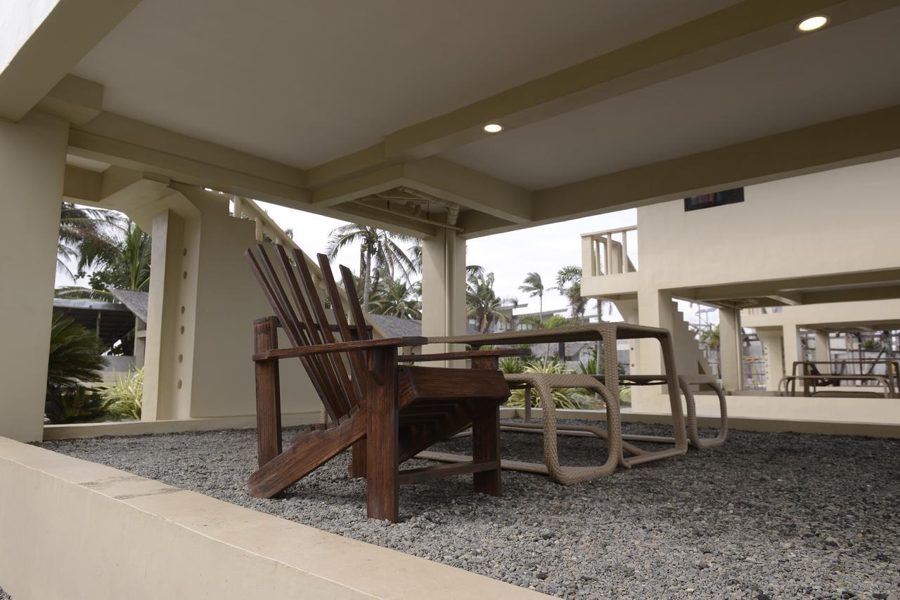 Nalu Surf Camp Hotel Baler Exterior photo