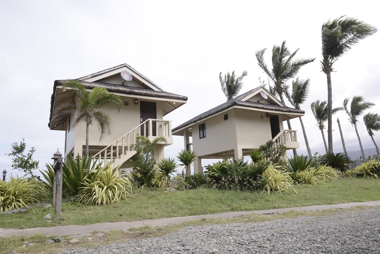 Nalu Surf Camp Hotel Baler Exterior photo