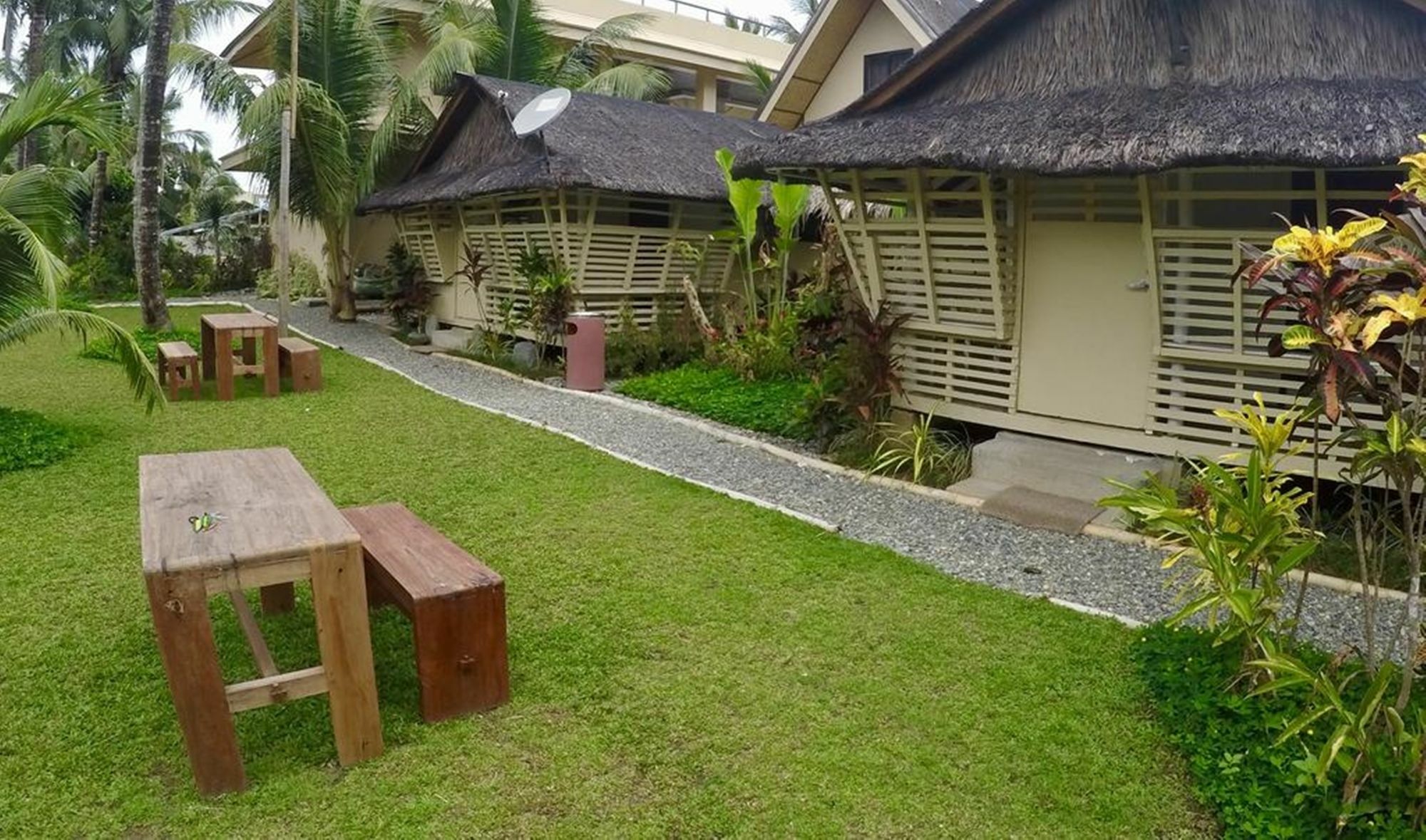 Nalu Surf Camp Hotel Baler Exterior photo